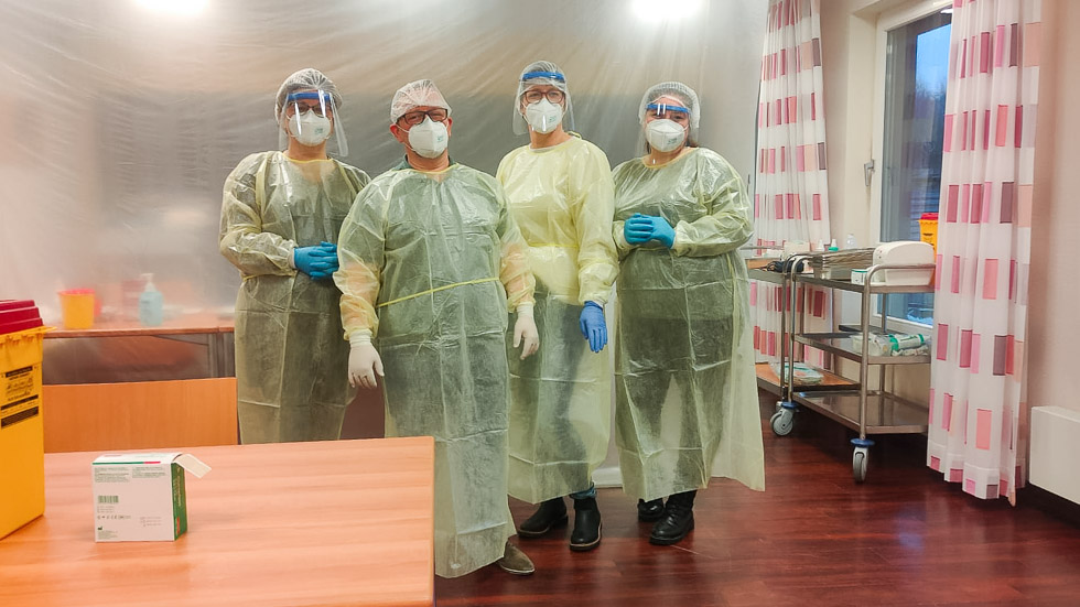 Praxisteam Drechsler im Kamp gegen das Coronavirus - Impfungen gegen Corona in Gevelsberg